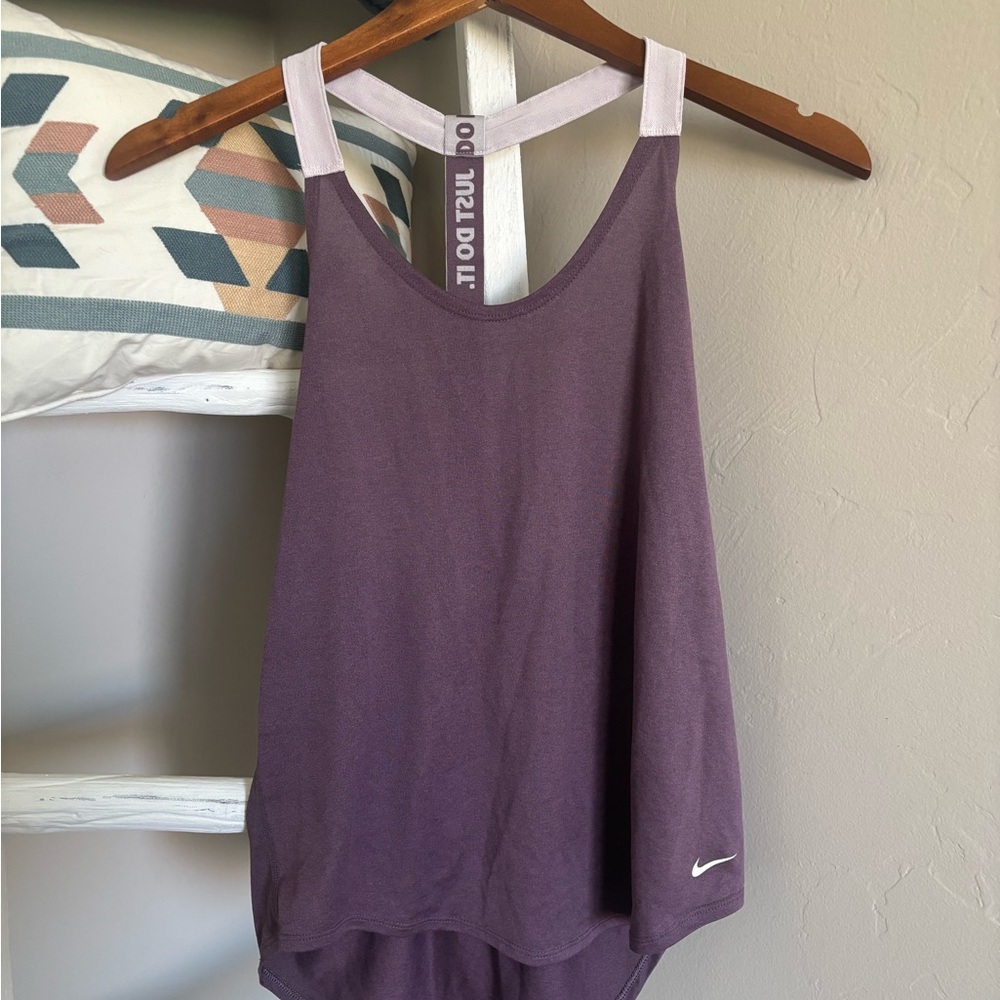 Nike Purple Sleeveless Racerback workout Tank Top